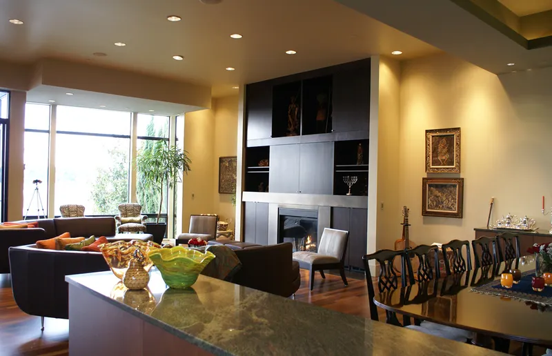 Contemporary Custom — photograph 1