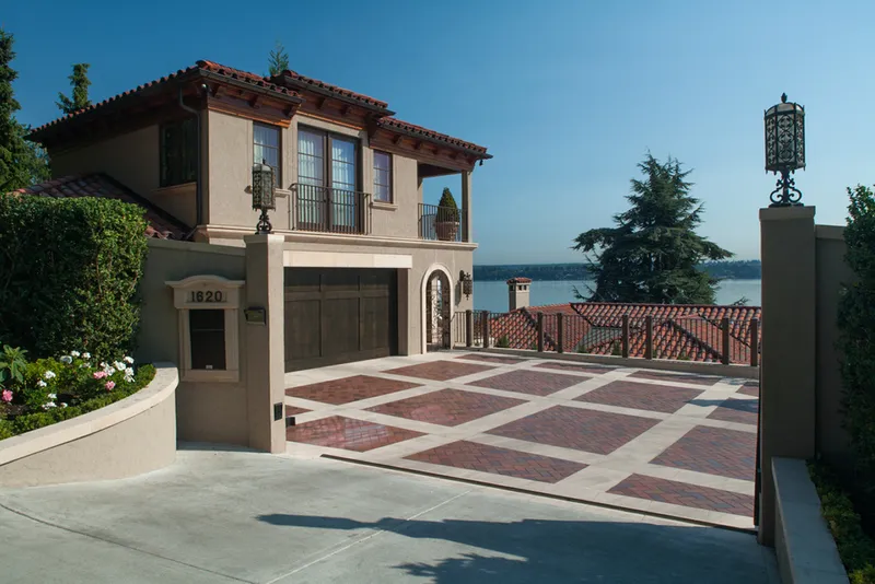 Italian Elegant on Water Edge — interior and exterior detail