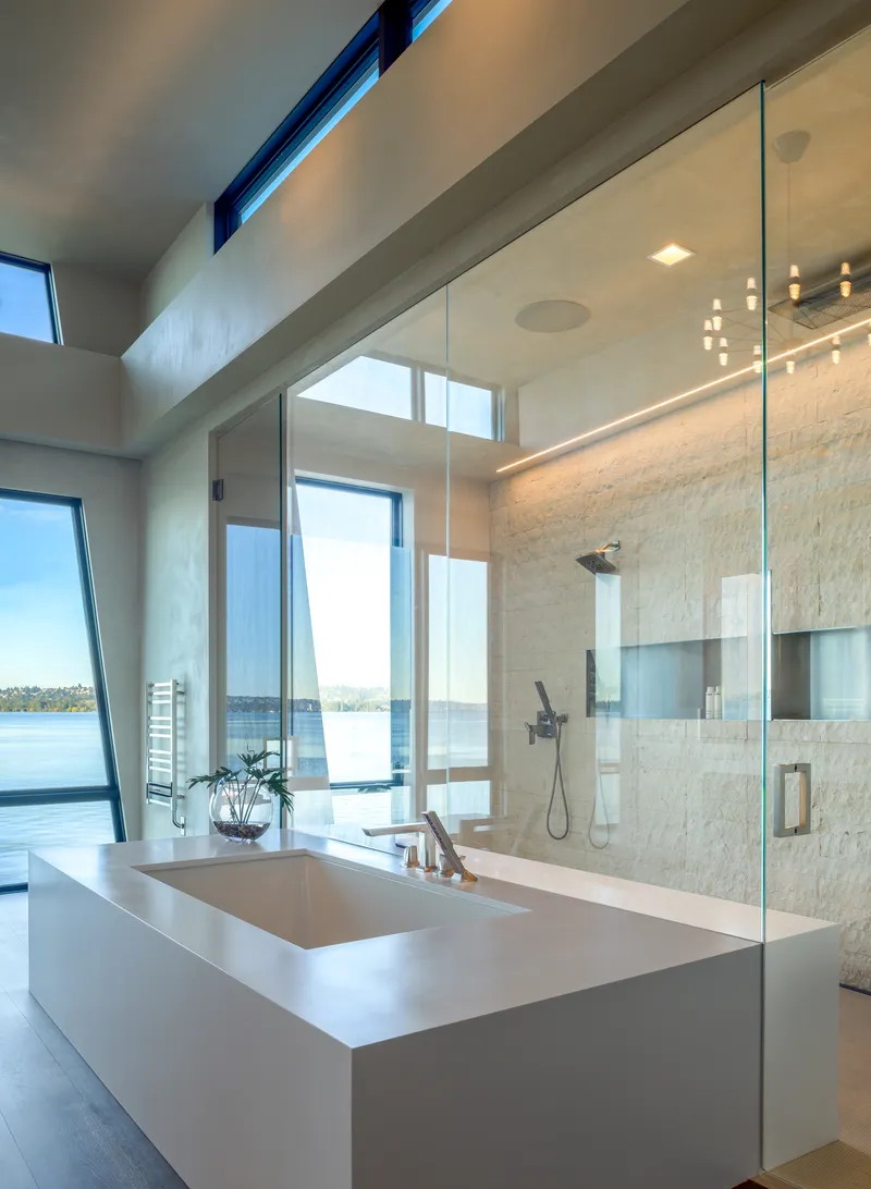 Kirkland Waterfront House — interior and exterior detail