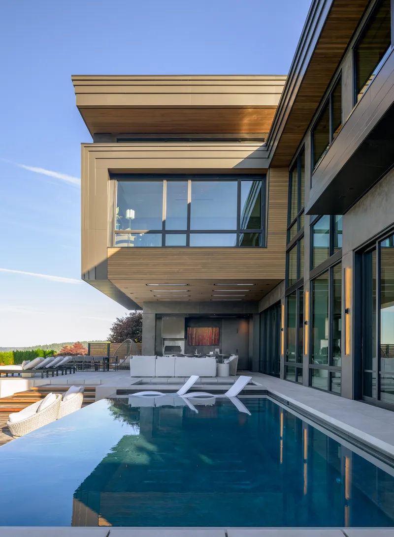 Kirkland Waterfront House — interior and exterior detail