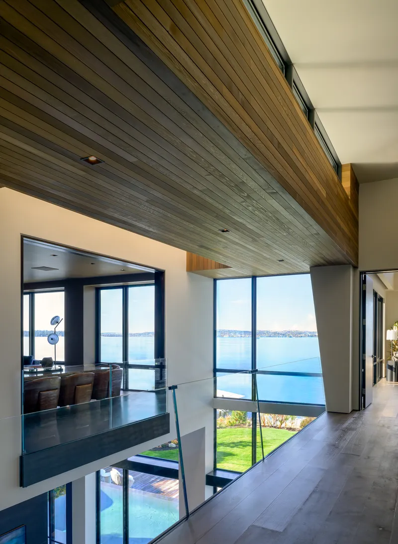 Kirkland Waterfront House — interior and exterior detail