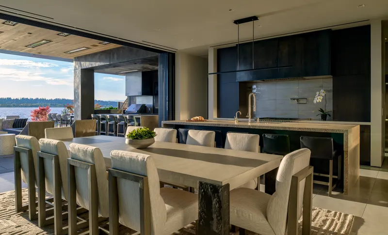 Kirkland Waterfront House — interior and exterior detail