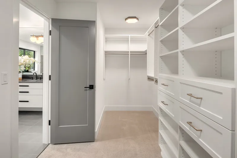 Kirkland — interior and exterior detail