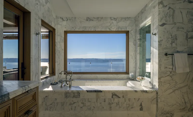Lakeview House, Seattle — interior and exterior detail
