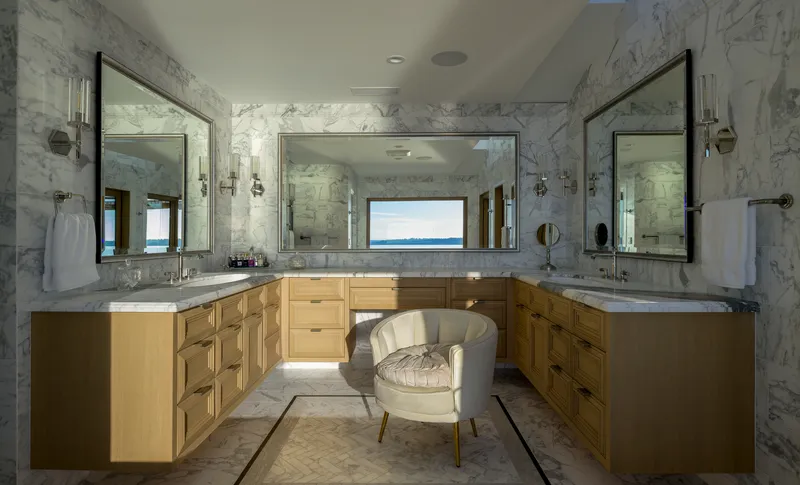 Lakeview House, Seattle — interior and exterior detail