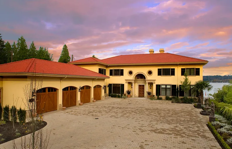 Sammamish Tuscan Estate — photograph 1