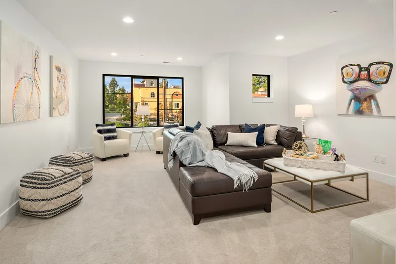 Spec House Kirkland — photograph 16